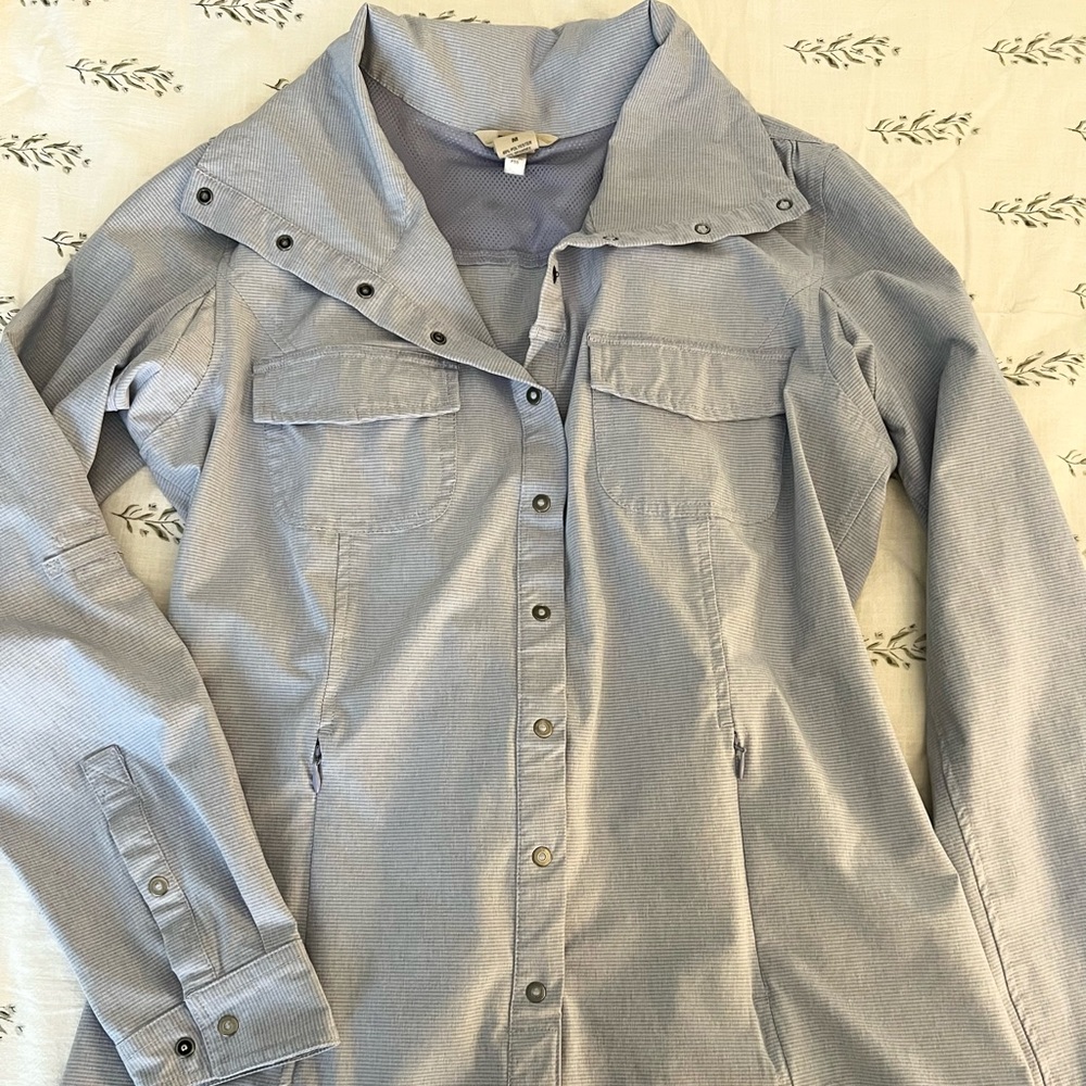 Duluth Trading Company Sol Survivor women’s shirt